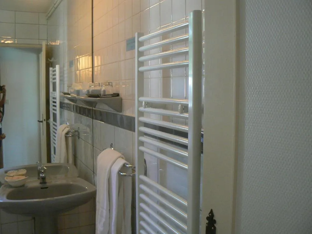 Hostellerie Des Cedres Villeneuve-de-Riviere